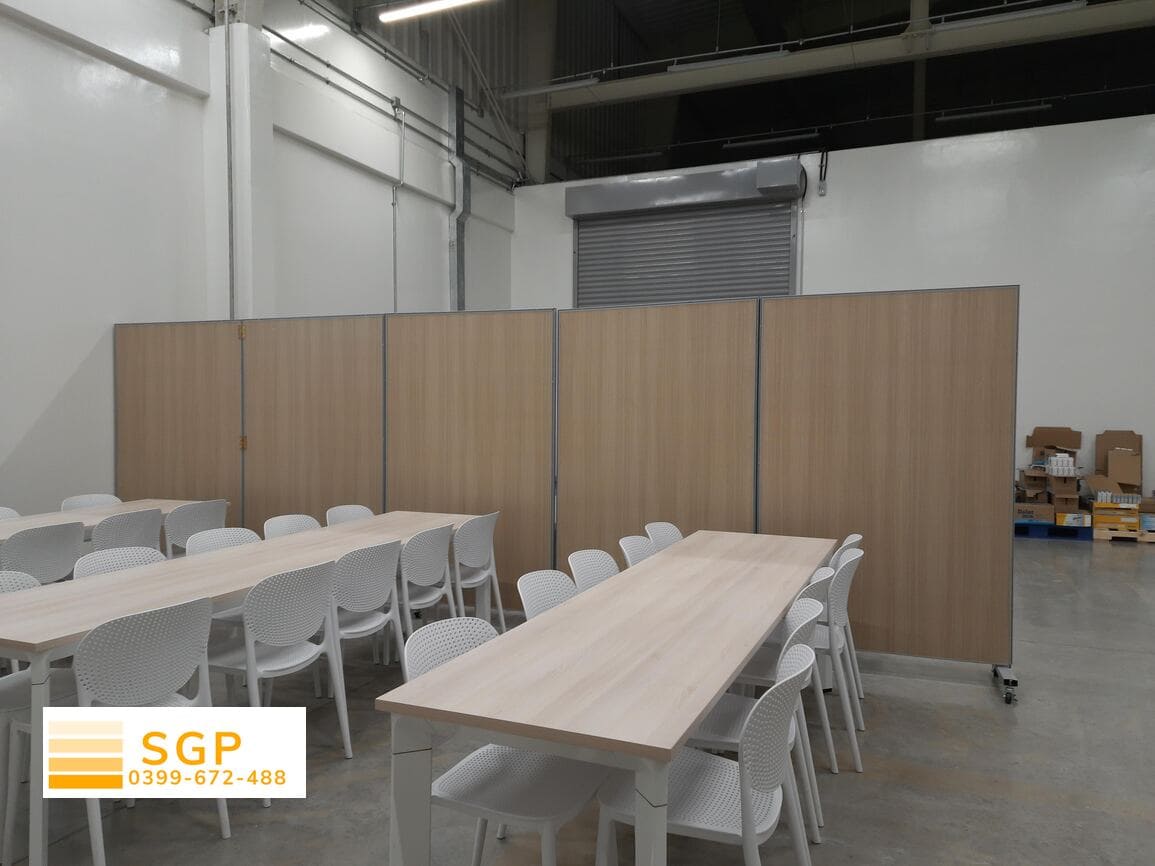 VÁCH NGĂN DI ĐỘNG CÓ BÁNH XE – LINH HOẠT MỌI KHÔNG GIAN